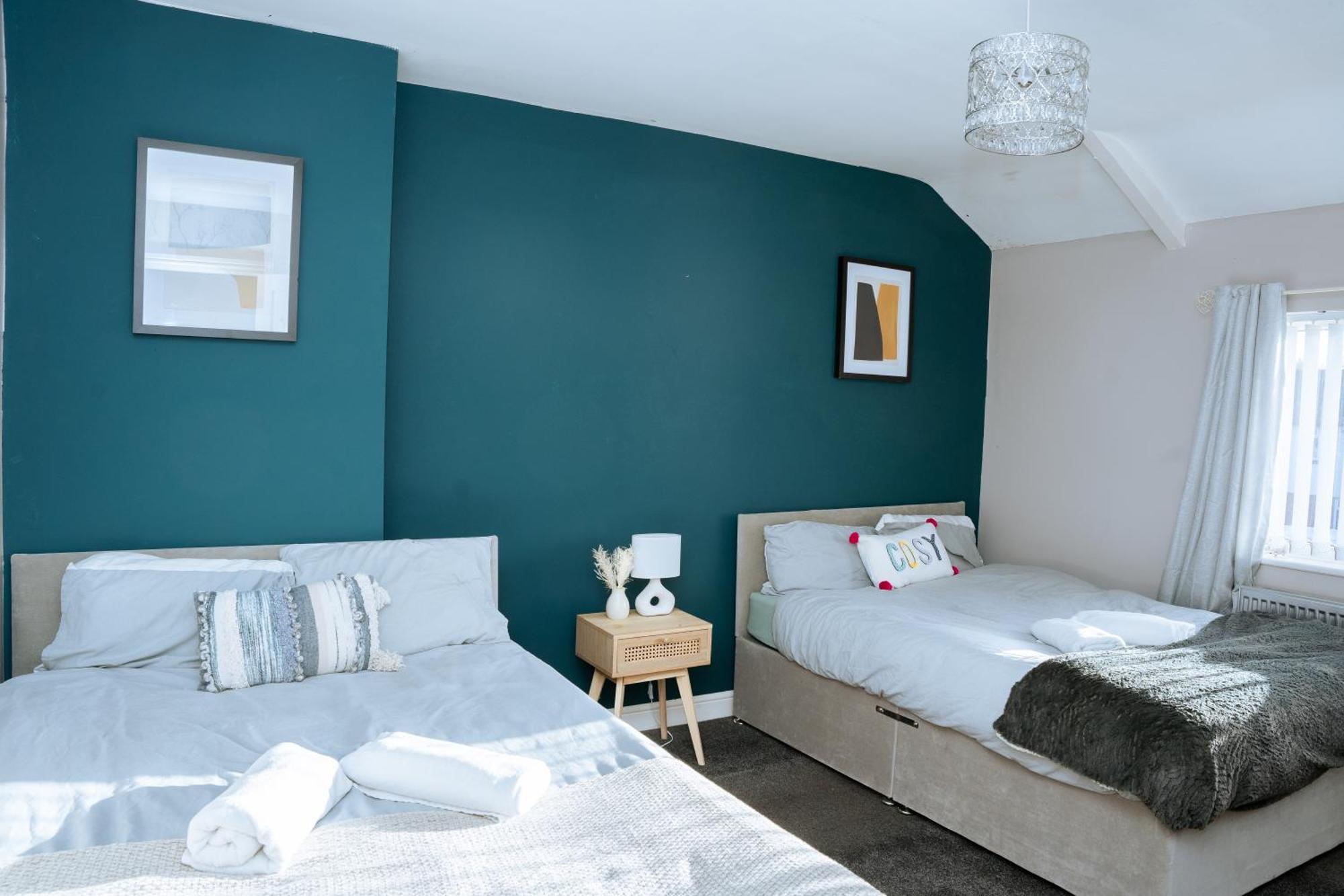 Modern 3Bed Home With Hot Tub Leeds  Exteriör bild